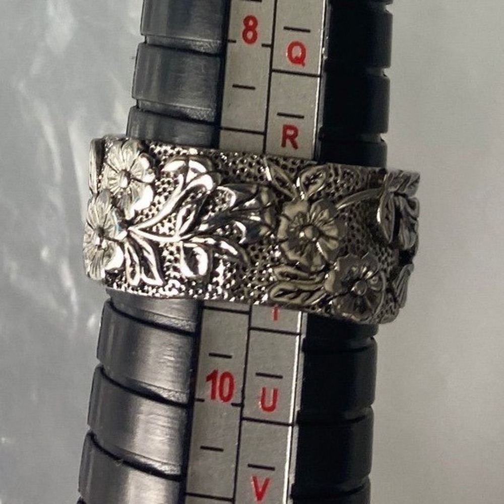 Vintage Style Silver Tone Floral‎ Embossed Wide Band Ring Size 9 Nature Boho